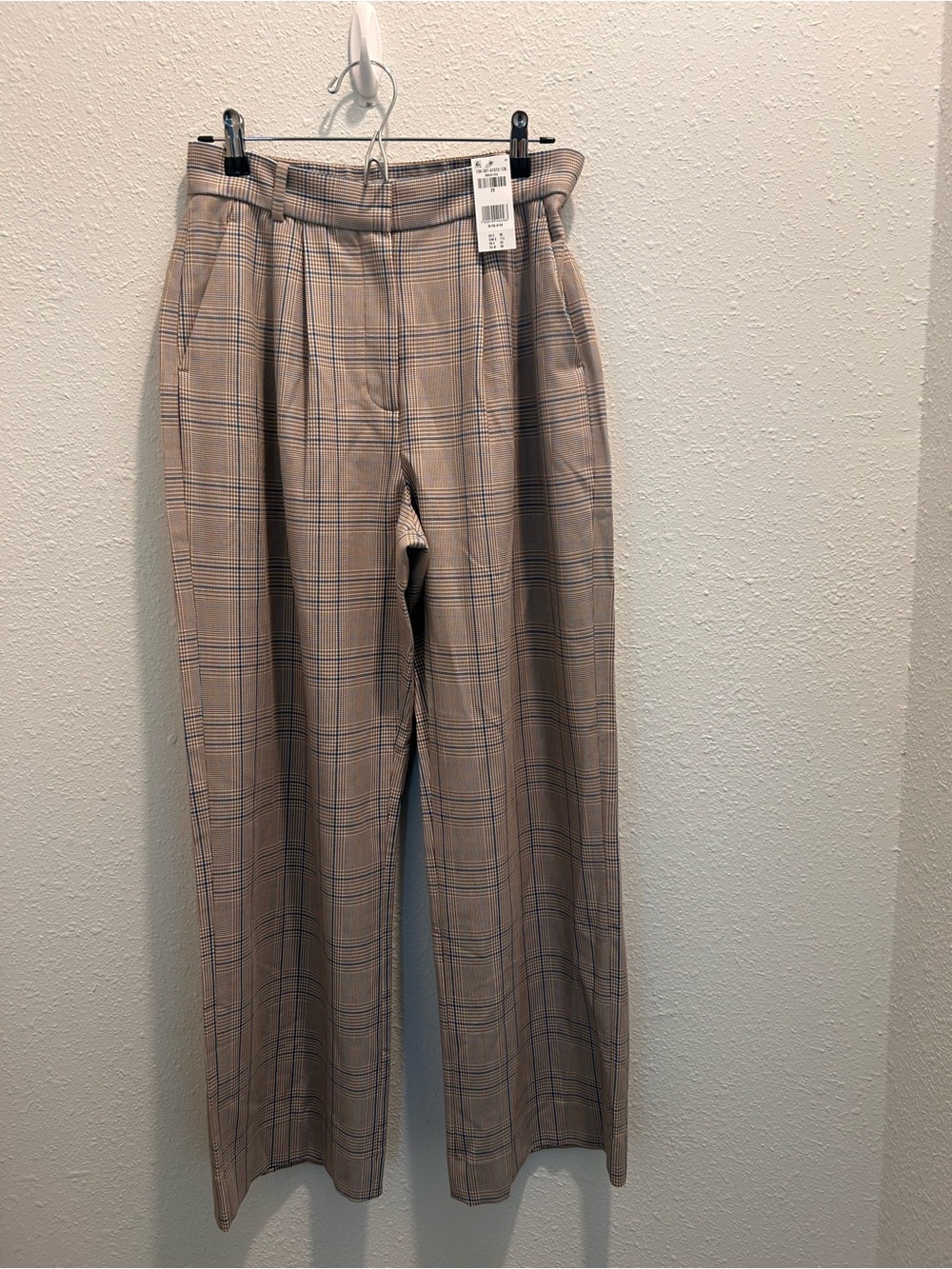 Womans Abercrombie  & Fitch Wide-Leg Plaid Pants in Beige and Blue